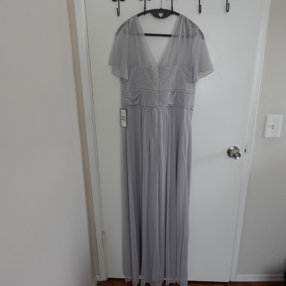 NWT Jessica Howard Women's Short Sleeve V-Neck Gown Maxi Dress 12 Gray Silver - Picture 13 of 13
